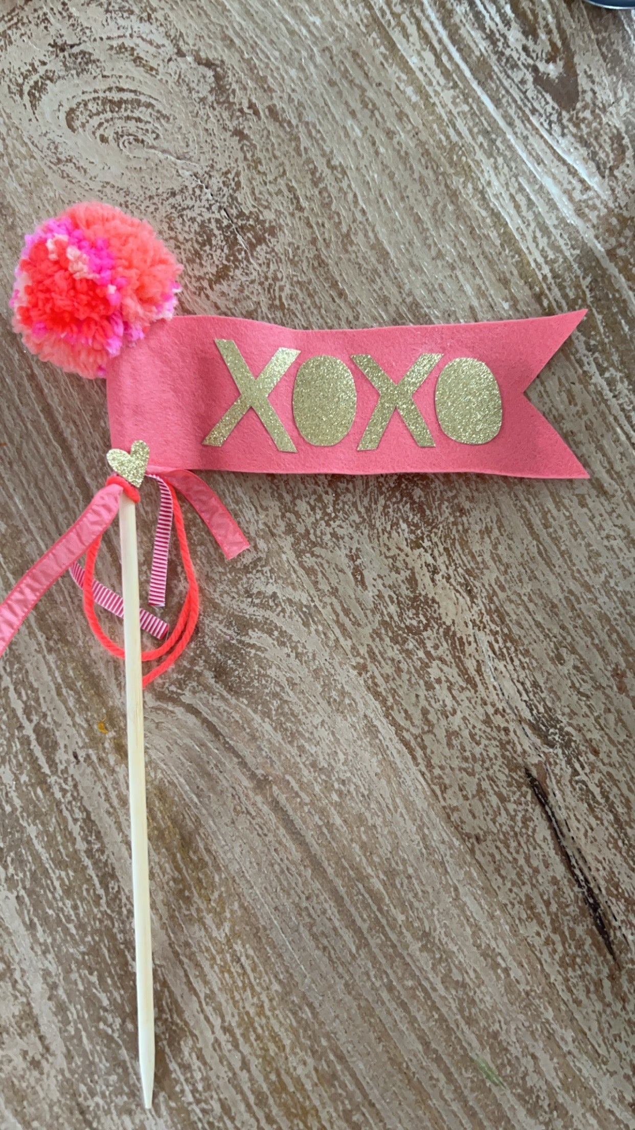 XOXO- Valentines Pennant Flag Wand- Cake Topper- Photo Prop- Centerpiece