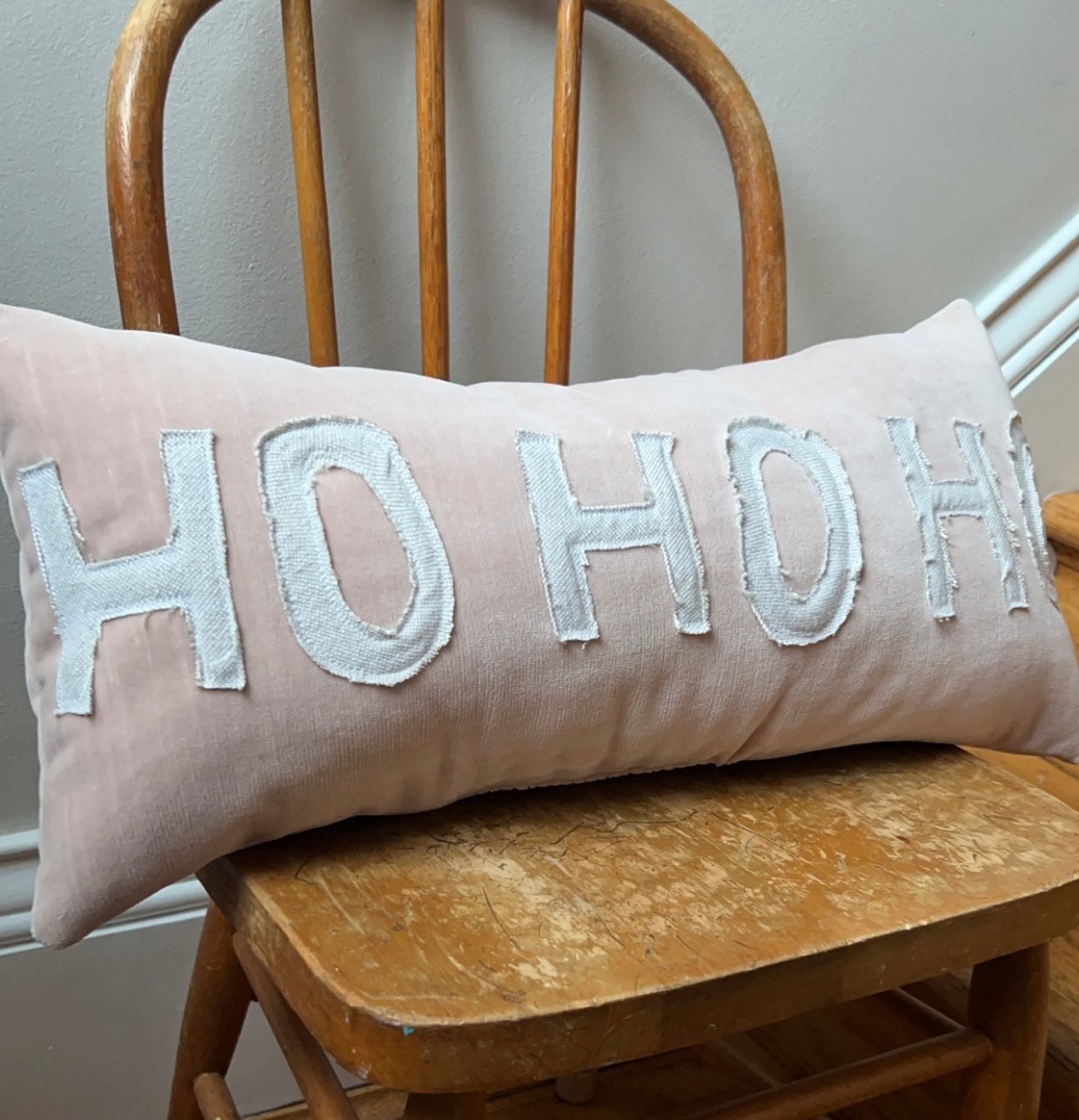 HO HO HO Christmas Pillow in Pink Velvet and Linen