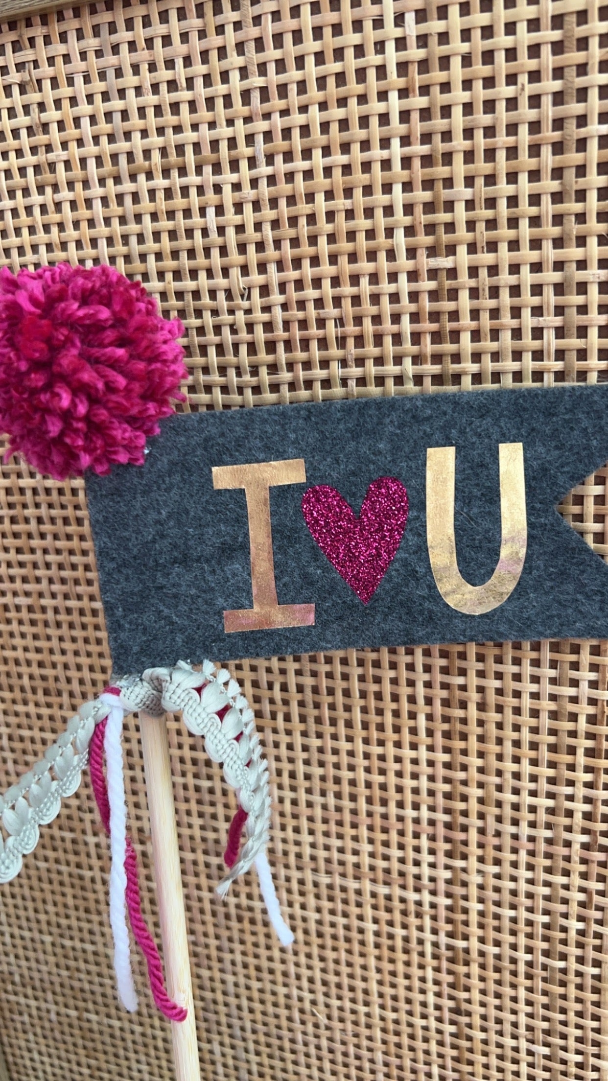 I LOVE YOU - I Heart You Pennant Wand